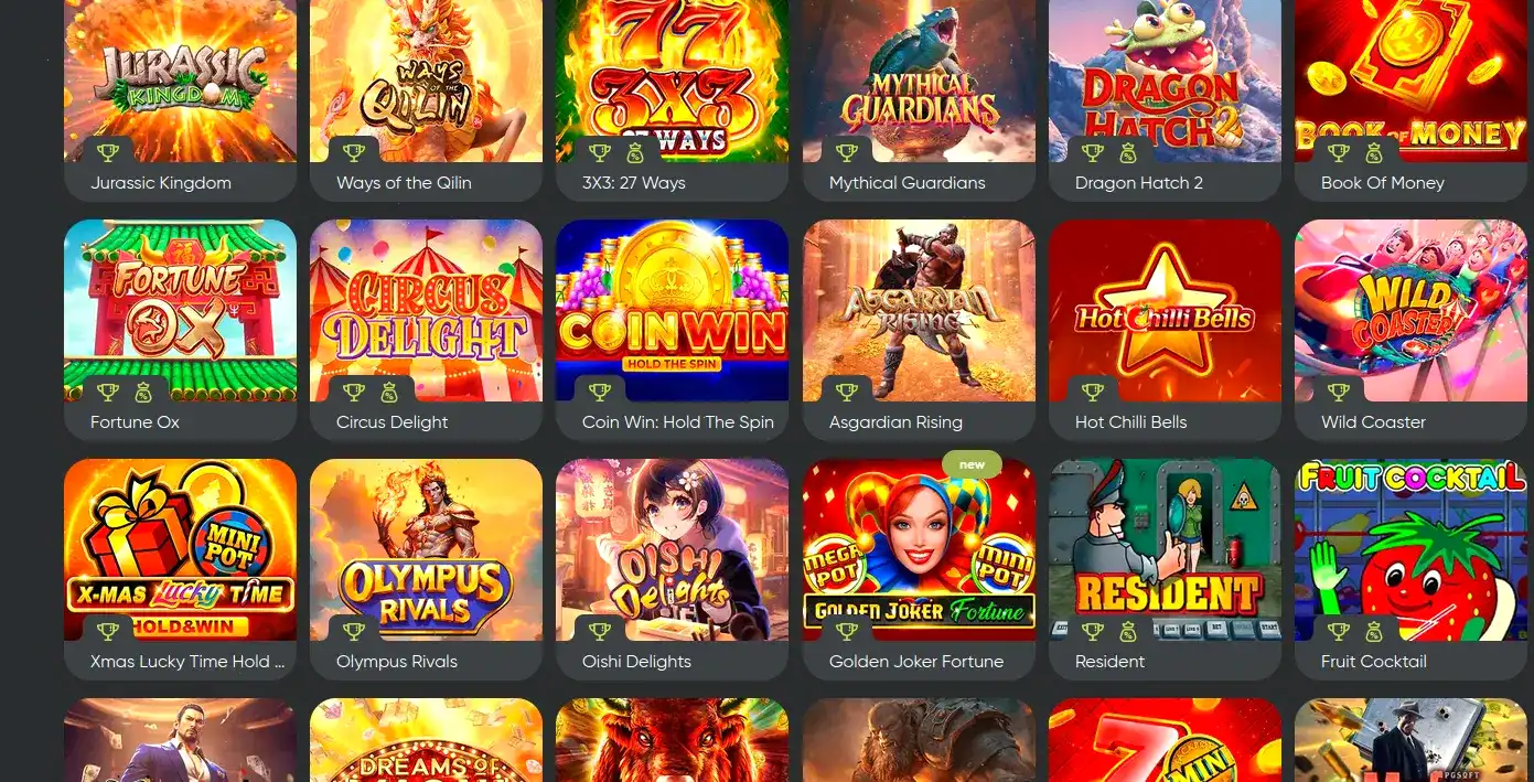 Игровой интерфейс казино Либет на компьютере и телефоне